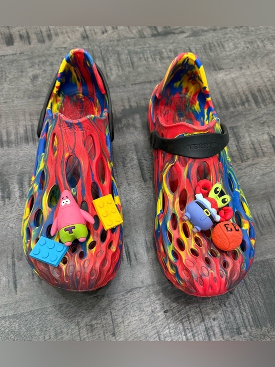 Merrell Multicolor Red Blue Yellow Slip-On Sandals with Charm Accents main image 5